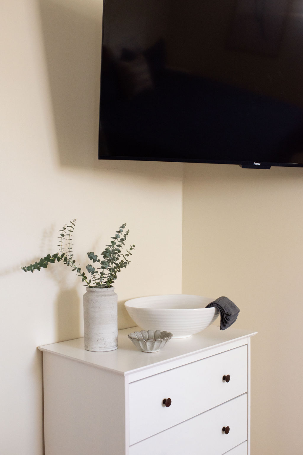 Bedroom dresser