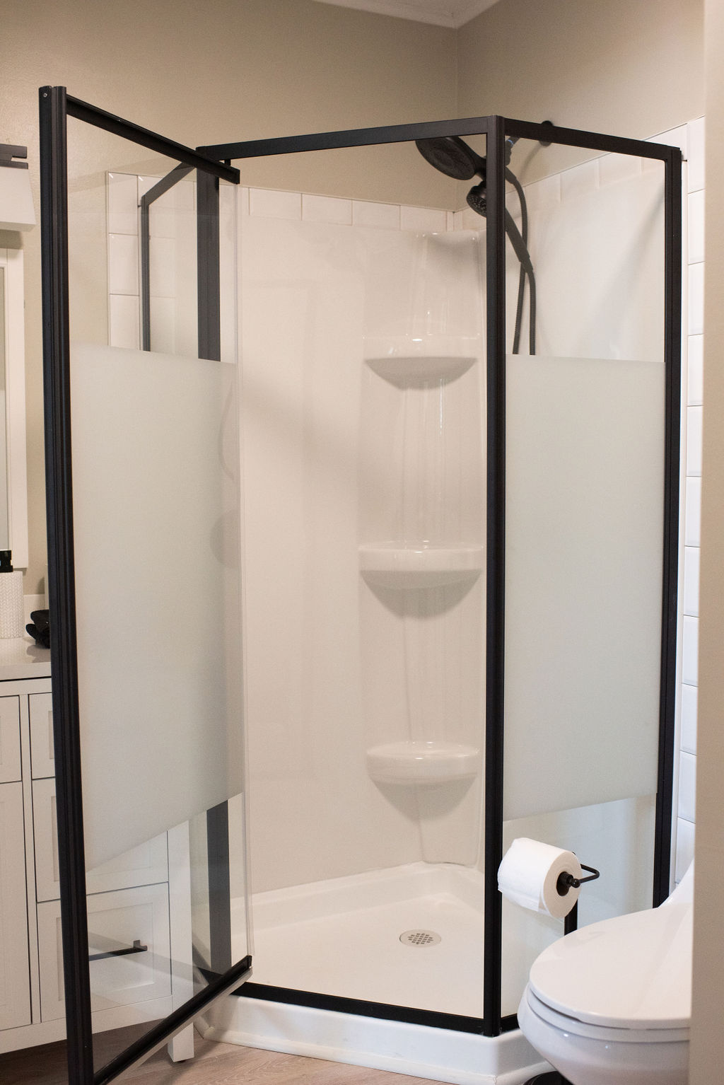 Bathroom shower