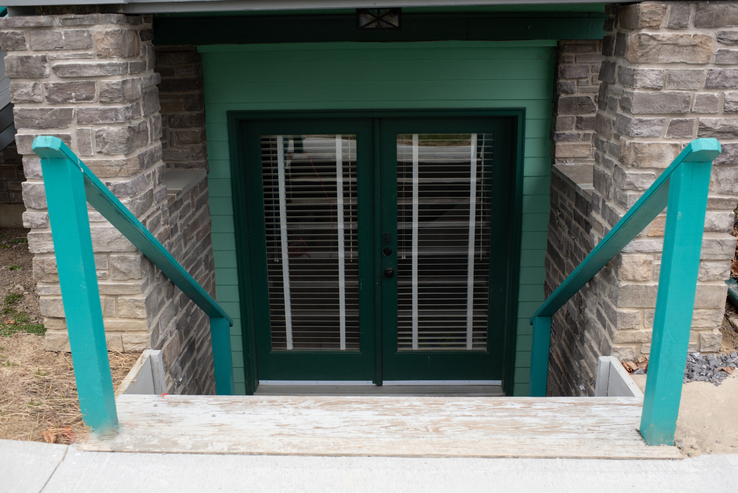 Private entrance to Hubbs Cellar